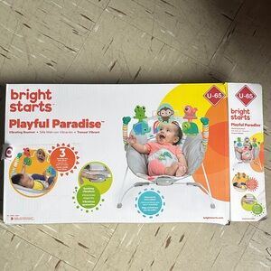 Playful Paradise Vibrating Bouncer - Multicolor